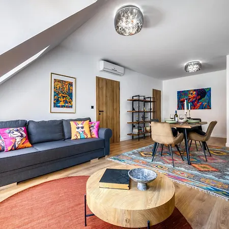 Stylish Flat With Parking In Budapests Vibrant Area Budapest